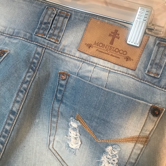 Monjelogo Faded Ripped Jeans - Picture 4 of 5